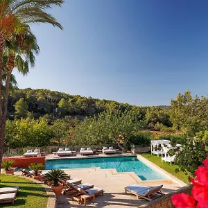 Lluc Boutique Country & Sant Rafel de sa Creu
